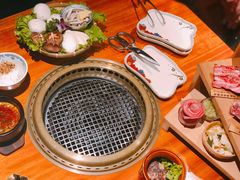 極上和牛牛小排-肉魁屋·烧肉·烧鸟·酒场(高新店)