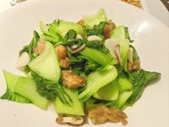 -荷塘秋月·本帮江浙菜(国权路店)