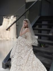 -Vera Wang婚纱礼服旗舰店