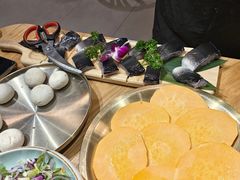 -青瓦餐厅·生鱼片·韩园烤肉(西塔店)