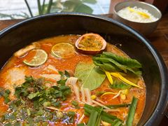 -银米·云南传统过桥米线(双廊黑金冠店)