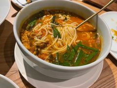 -一坐一忘云南菜(嘉里中心店)
