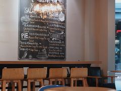 大堂-HELLO 27 意面·沙拉·帕尼尼