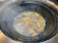 -锅老头海鲜铁锅炖