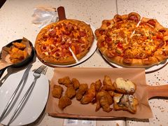 -必胜客(WOW中心城店)