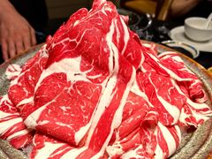 -鲜入唯煮·港式海鲜牛肉火锅(金宝街店)