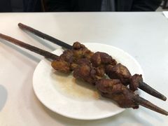 红柳条烤羊肉串-伊祥·敦煌楼