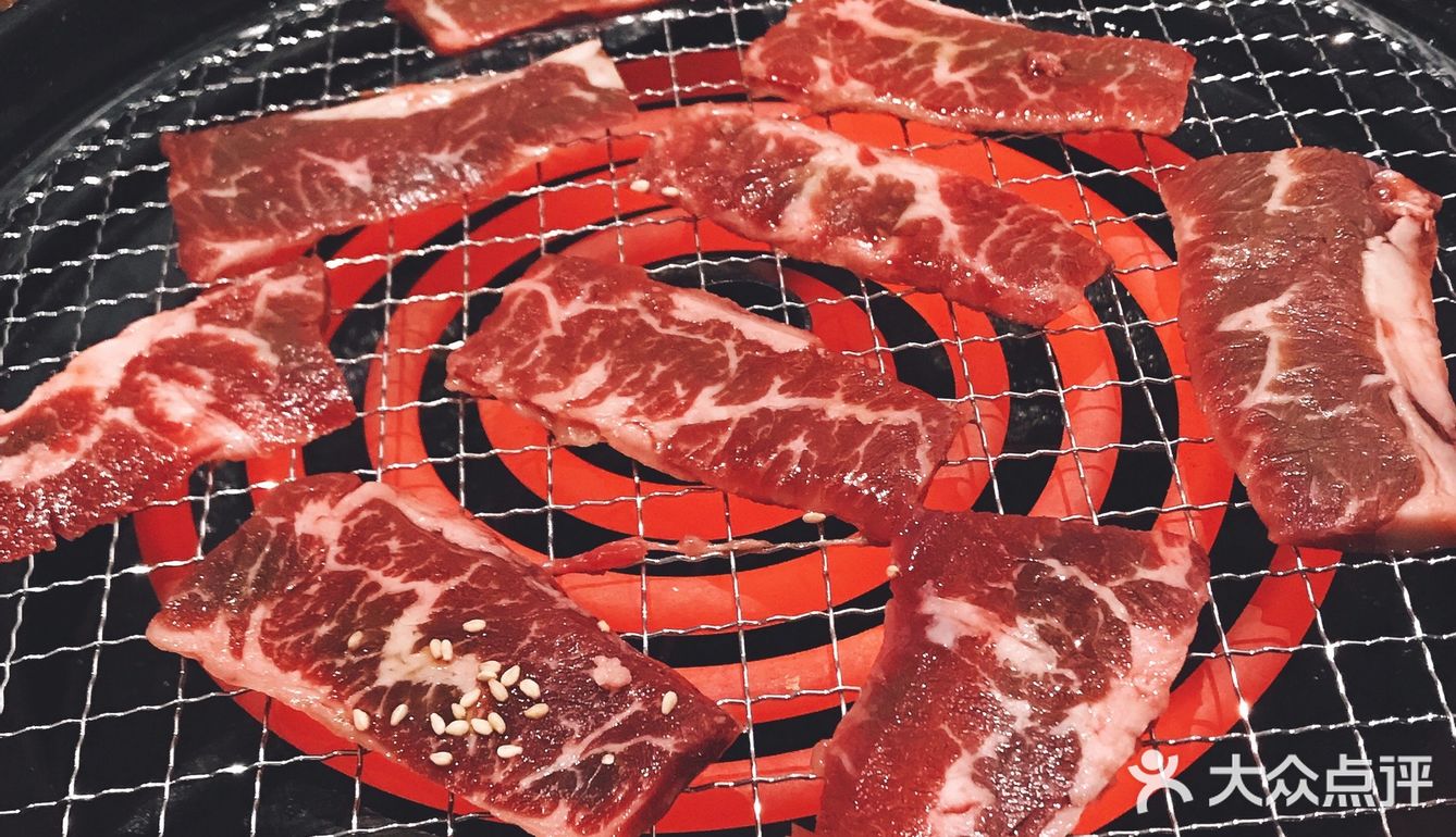 打卡遍布全球的日式烧肉店—牛角