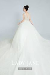 点击看大图 -Lady Jane高端婚纱礼服馆
