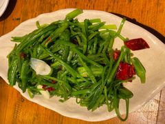 -隔壁老王·家常云南菜(皇冠店)