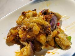 农家茄子酱拌小土豆-海知道大连海鲜水饺(南山大冲店)