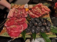-山川小町·极番烧肉(新地假日广场店)