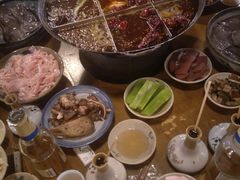 -白乐天毛肚火锅馆(南滨路店)