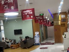 -雅悦齿科(顾村公园店)