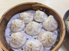 -莱莱小笼·乔艾