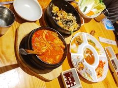 南瓜粥-喜来稀肉(北外滩白玉兰广场店)