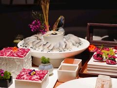 -左庭右院鲜牛肉火锅黑金店(陆家嘴中心店)