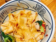 -陇上秦轩西安biangbiang面(EFC欧美金融商业城店)