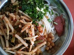 -红鼻子桂林米粉(金唐新光界店)