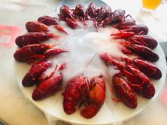-沪小胖小龙虾(淮海中路旗舰店)