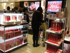 -关西国际机场直营免税店