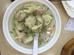 -珊珊小笼馆(仙霞路店)