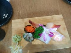 -泰居酒屋日式料理烧肉