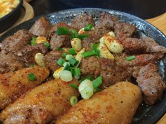 -老东镇啤酒屋海鲜加工·蒸汽海鲜·海鲜烧烤(台东店)
