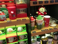 零售区-星巴克(北京南站第二店)