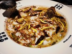 -渔语鱼新川菜Bistro(万象天地店)