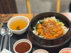 -本粥&拌饭cafe(欧亚新生活店)