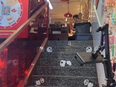 -赵美丽·重庆社区火锅·直营店(火车东站·中豪国际店)