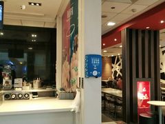 -麦当劳(汉口火车站候车室店)