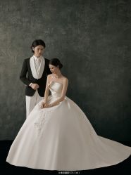 -卡米拉婚纱摄影工作室(金汇广场店)
