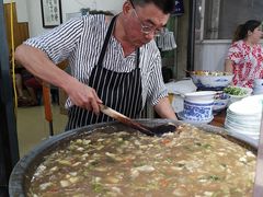 -老字号贾家肉丸糊辣汤(光明巷店)