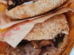 -洪峰浩老北京烧饼夹肉(角门路店)