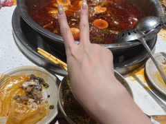 -肖肖酸萝卜鱼火锅(总店)