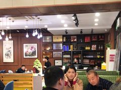 -高玛纳驴肉火烧(一世界店)