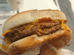 安格斯max厚牛芝士堡套餐-麦当劳(中二横路店)