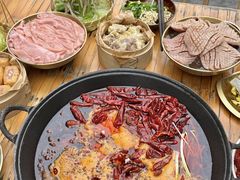 -扎起市井老火锅(乐山总店)