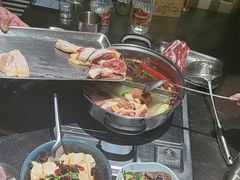 -马路牙子烧烤音乐酒馆(望京店)