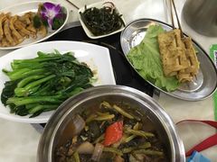 -利杨记·本味轩粥坊·烧烤(宝体店)