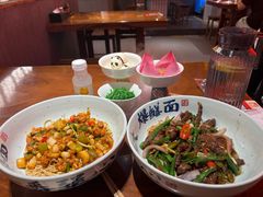-李犟大爆鳝面·手工蟹黄包(湖滨西湖店)