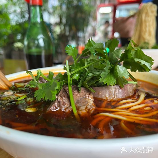 三百碗特色卤肉面(北城路店)
