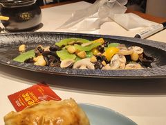 -老周家酱卤猪蹄私房菜(克拉玛依西街店)