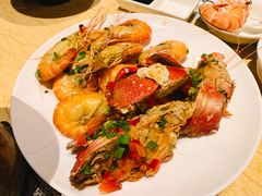 -雍和会海鲜姿造自助(湖东路店)