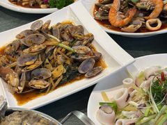 -蚝美人·生蚝海鲜烧烤(茶花园店)