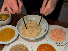 -裕兴记•蟹黄面馆(人民广场店)