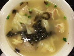 虾肉小馄饨-王家沙点心店(南京西路总店)