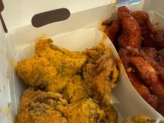 -BHC炸鸡(明洞总店)